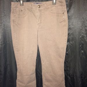 The perfect fit by Gloria Vanderbilt Brown Capris